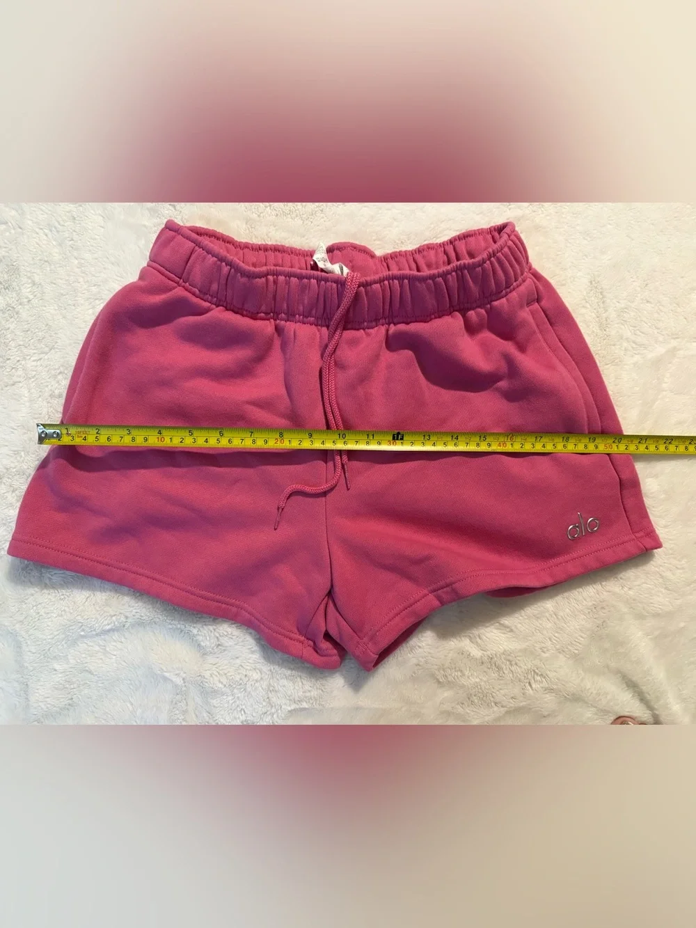 ALO Yoga soft pink